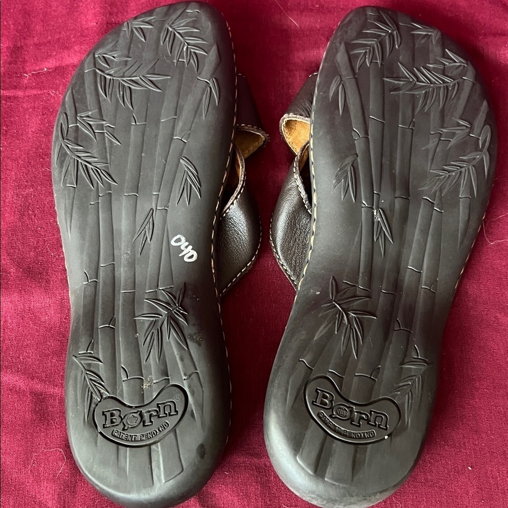 Born Leather Brown Cross Strap Slides/Sandals - 10 - Picture 10 of 10